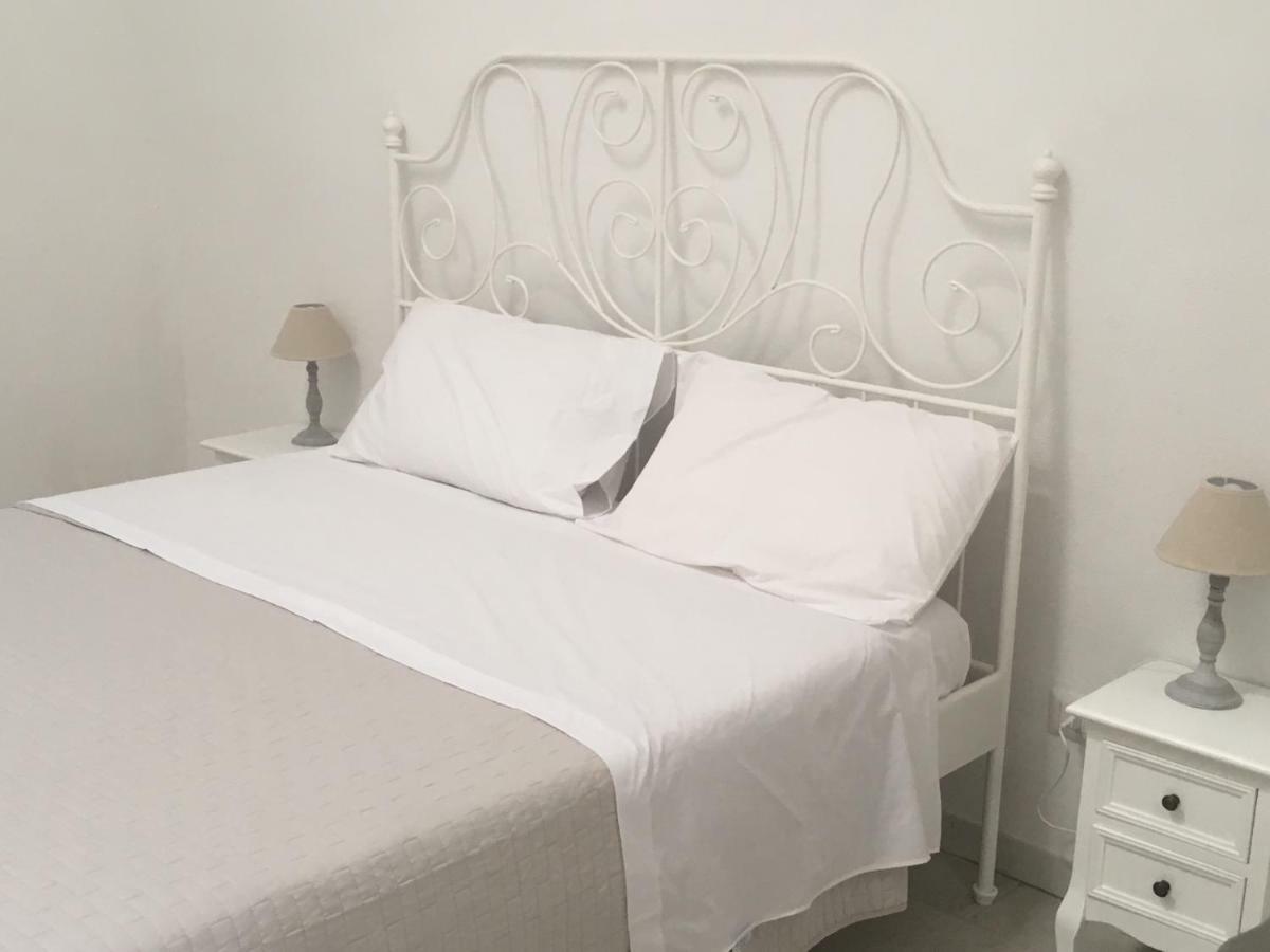 Bed & Breakfast Piazza Matteotti Stornara Bagian luar foto