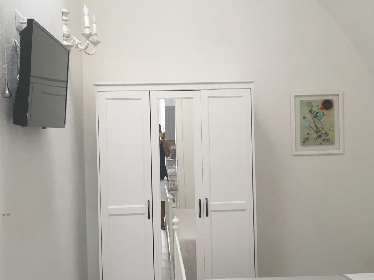Bed & Breakfast Piazza Matteotti Stornara Bagian luar foto