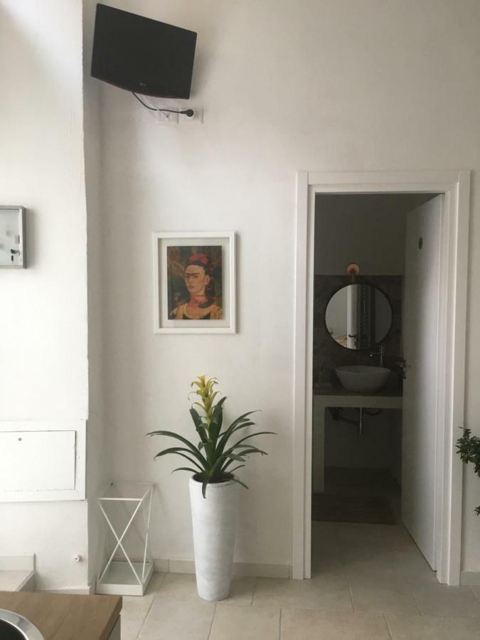 Bed & Breakfast Piazza Matteotti Stornara Bagian luar foto